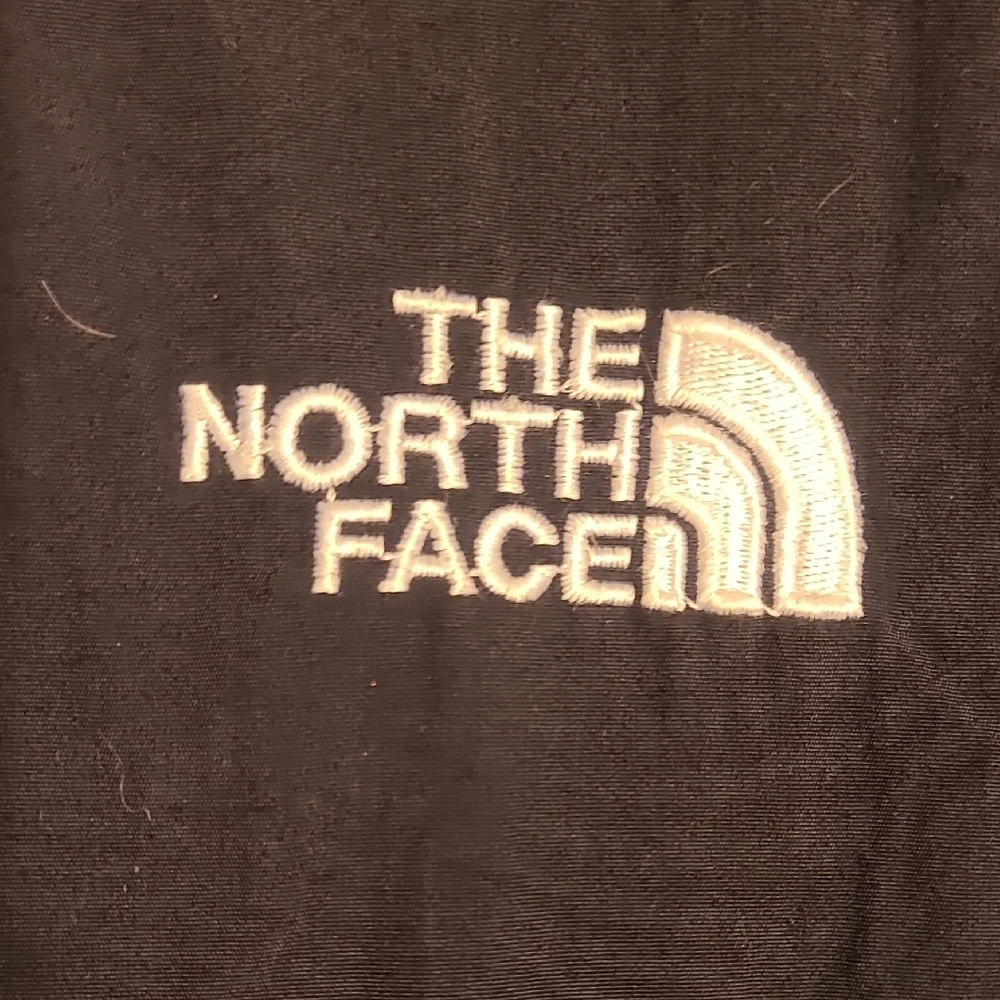 The North Face Black and Blue Fleece Jacket - Picture 7 of 10